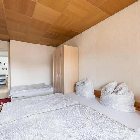 Haus Schild דירה גרסאו